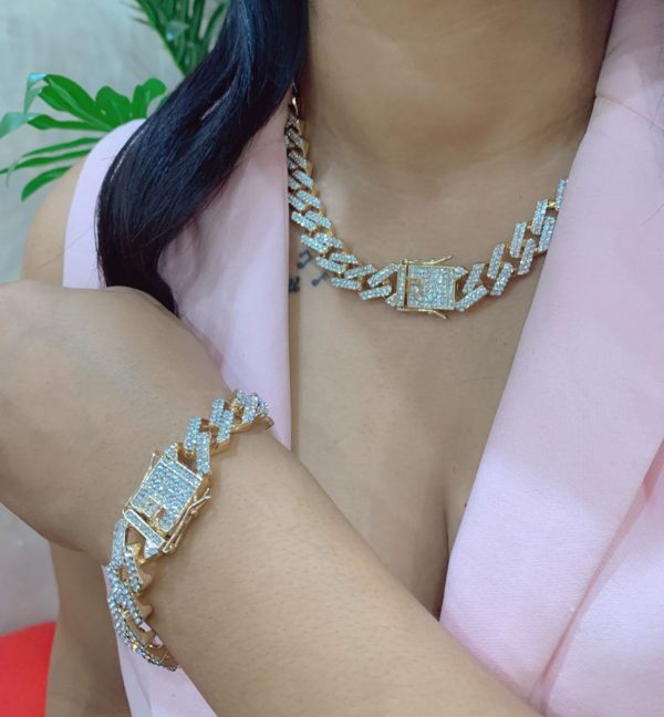 Set de Chocker Reyna con brazalete