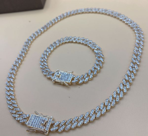 Set chocker princesa con brazalete