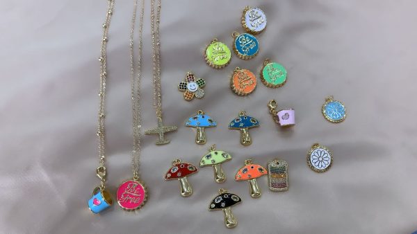 Cadena fina laminada en oro