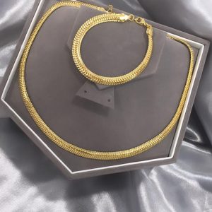 Set de Chocker con brazalete