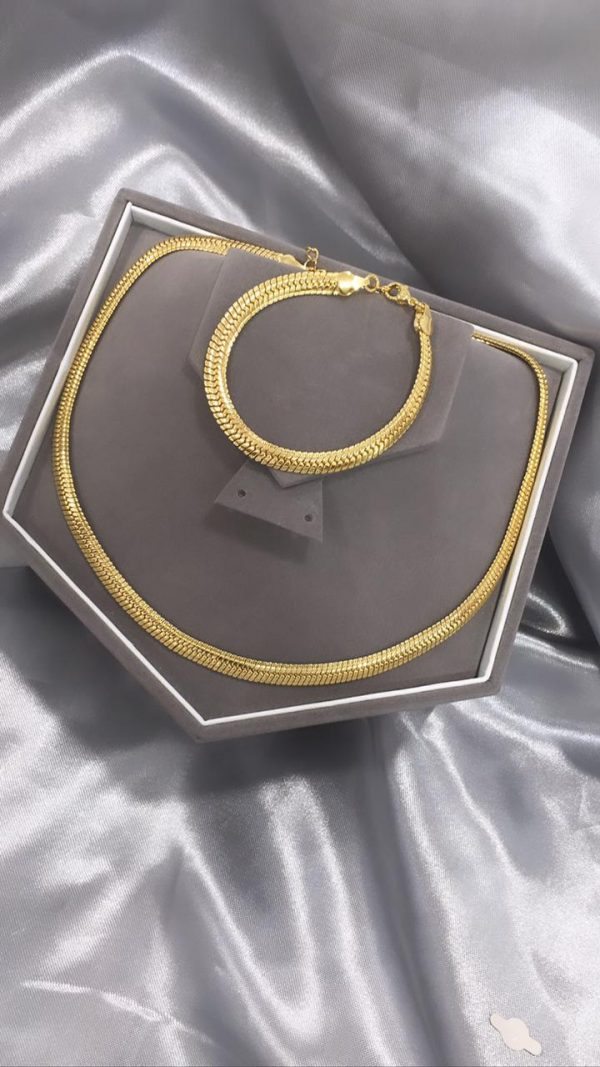 Set de Chocker con brazalete